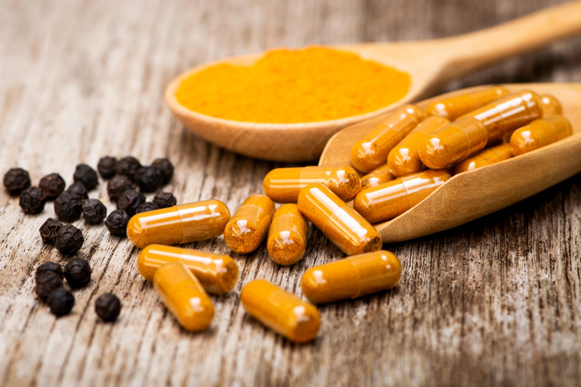 Curcumin with piperine - do they have anything in common?